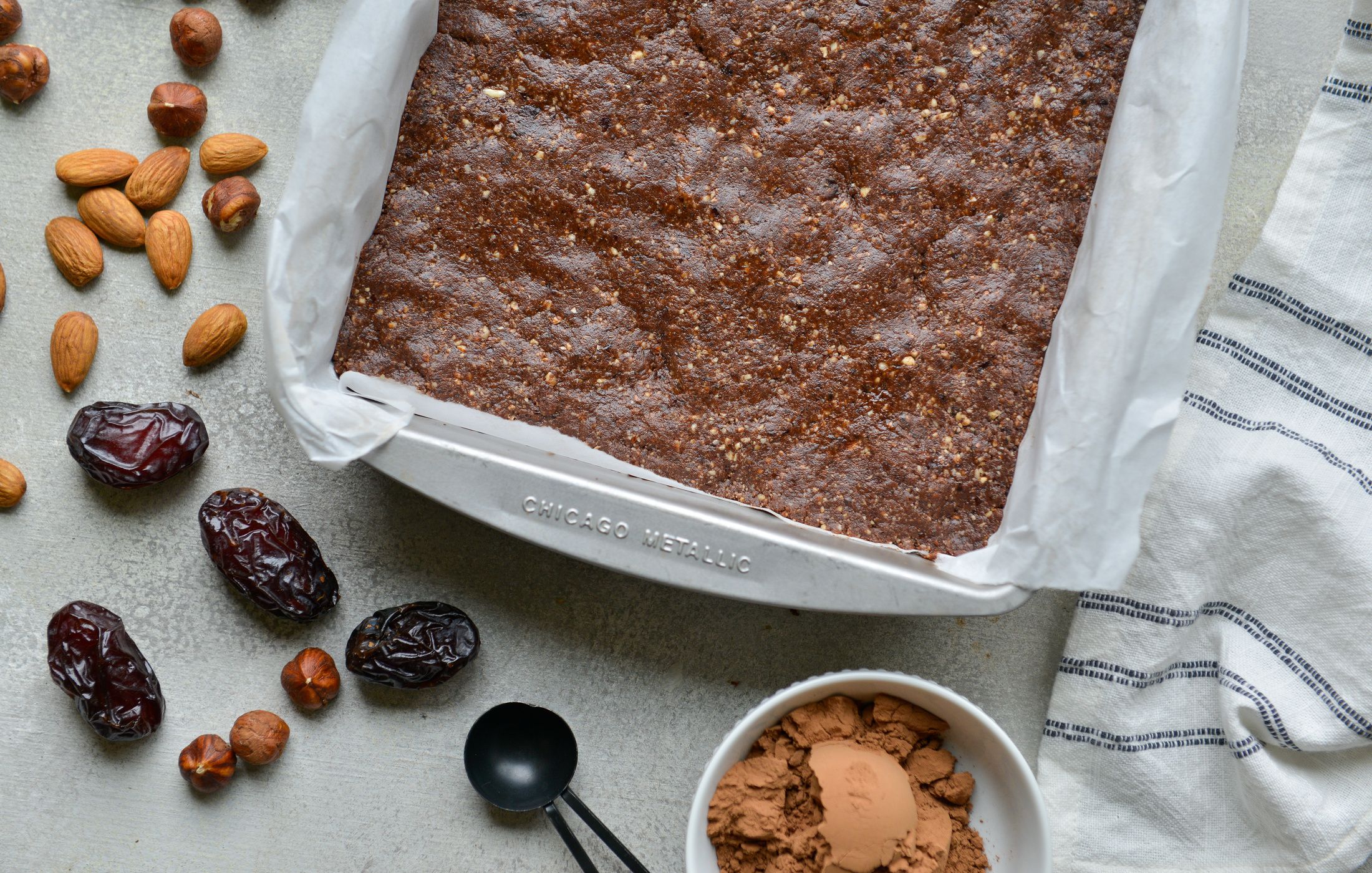 RAW CHOCOLATE HAZELNUT BROWNIES-1